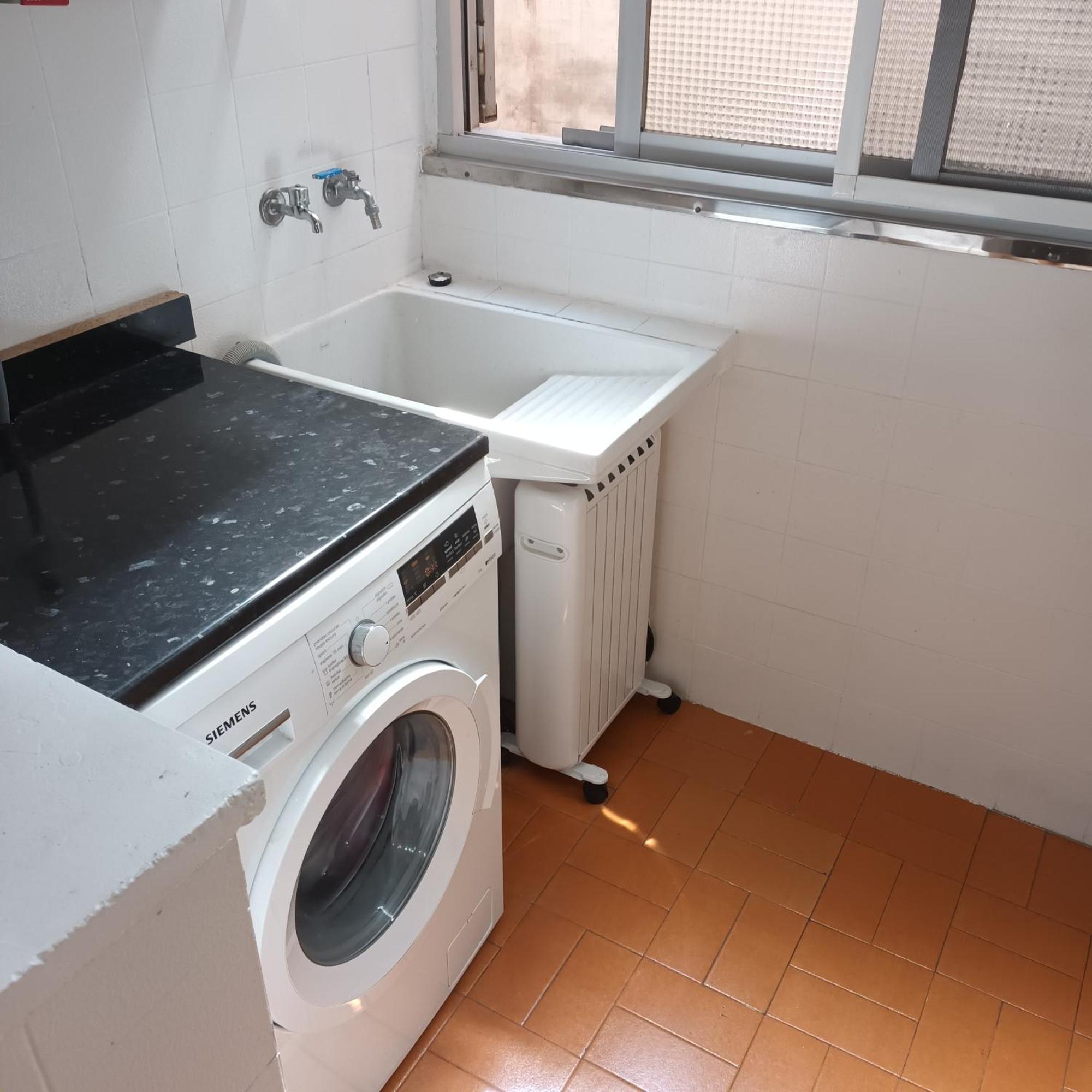 Piso En El Centro De Granada Con Garaje Incluido Gratis Lejlighed Eksteriør billede
